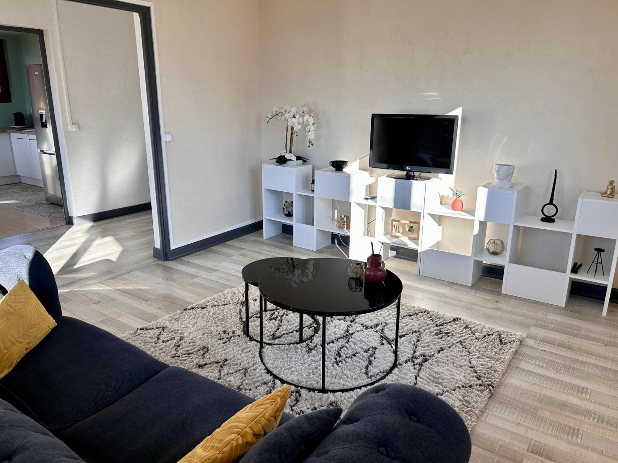 Appartement Au Coeur Des Alpes 알베르빌 외부 사진